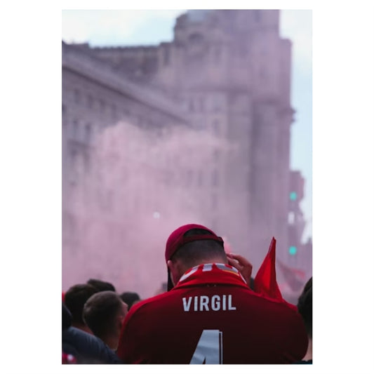 Virgil In The Crowd